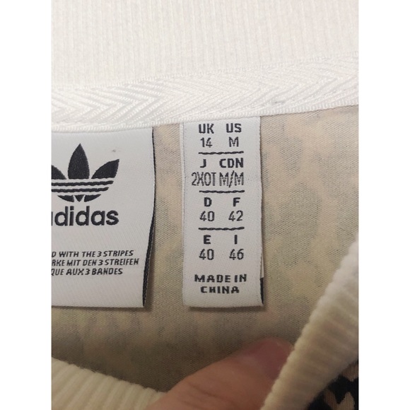 SOLD MERC🐆ADIDAS CROP TEE🐆 - Picture 5 of 7